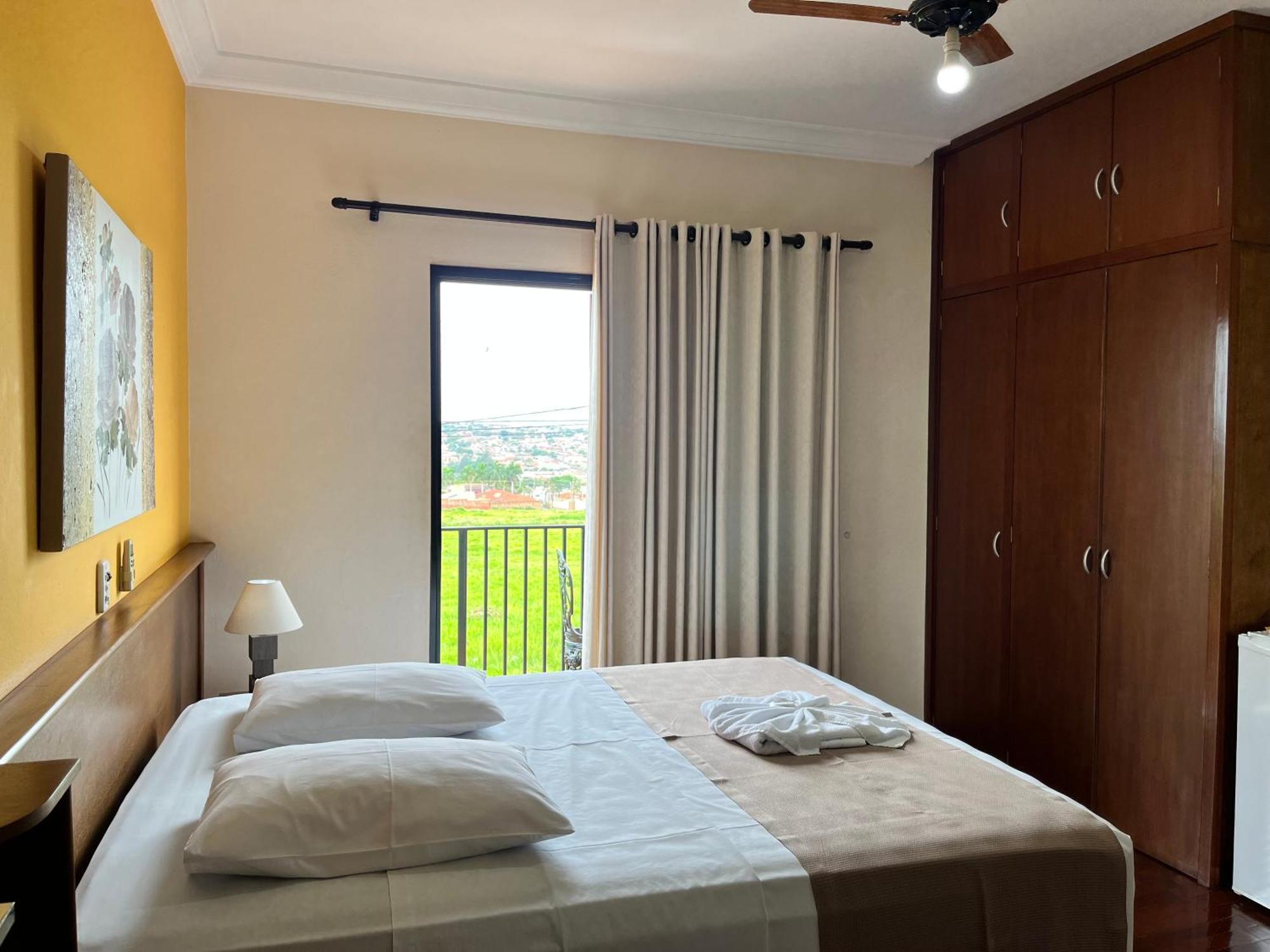 Hotel Sao Marcos Orlandia Sp Extérieur photo